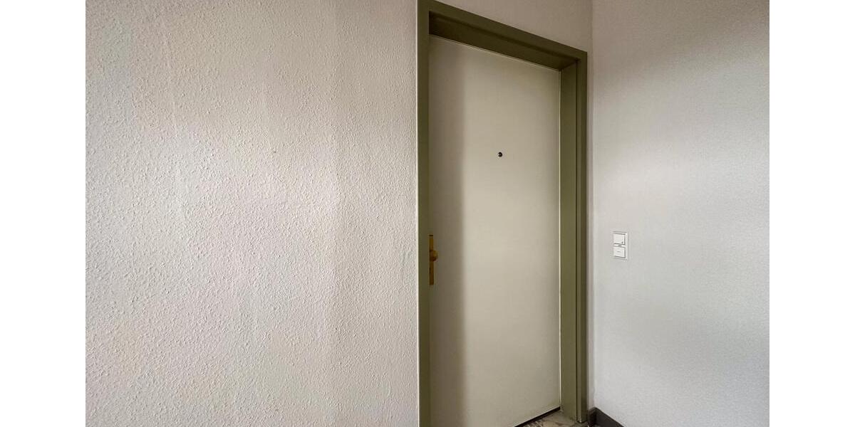 Gemütliche Dachgeschosswohnung mit tollem Ausblick über die Dächer Naumburgs! 2 zimmer