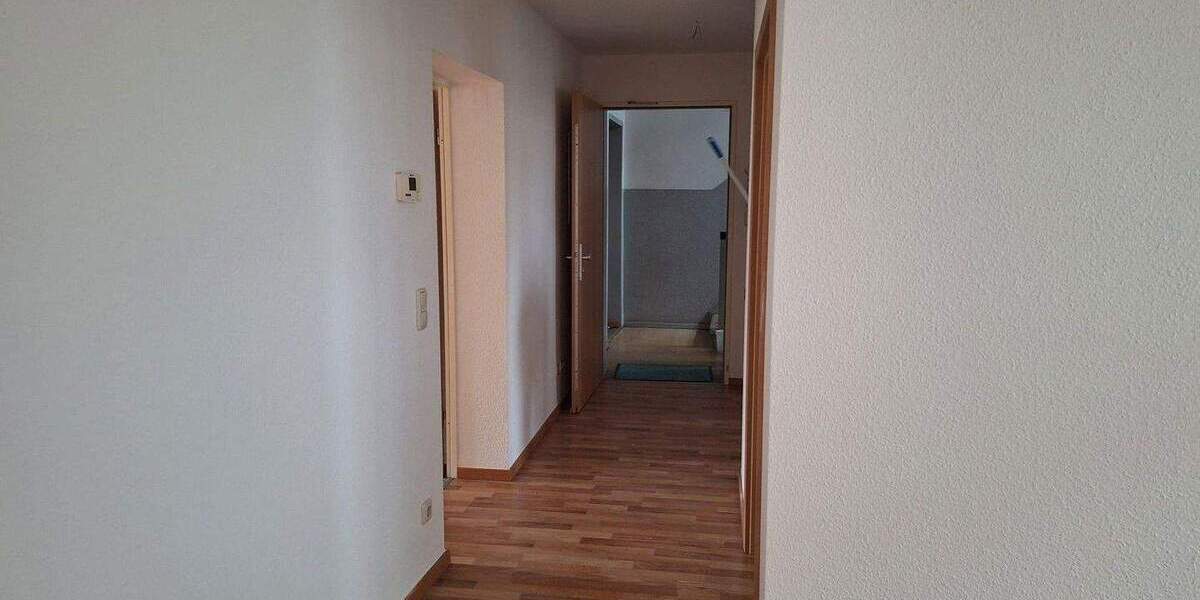 Etagenwohnung Eberswalde - 3 Zimmer, 65 m&sup2;, 670&euro; | Angebot:24678921