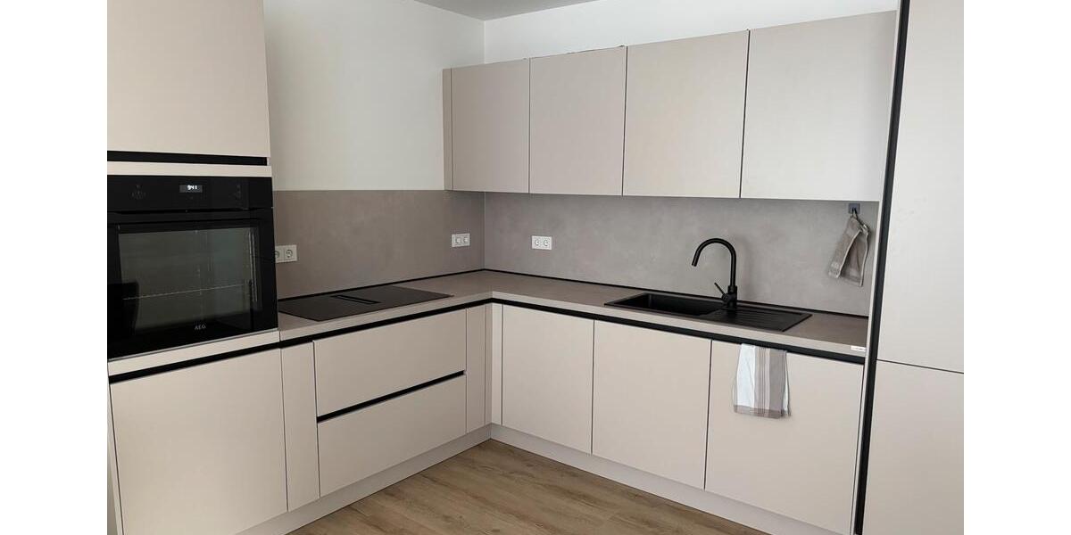 Etagenwohnung Wegberg - 3 Zimmer, 89 m&sup2;, 1.395&euro; | Angebot:26253455