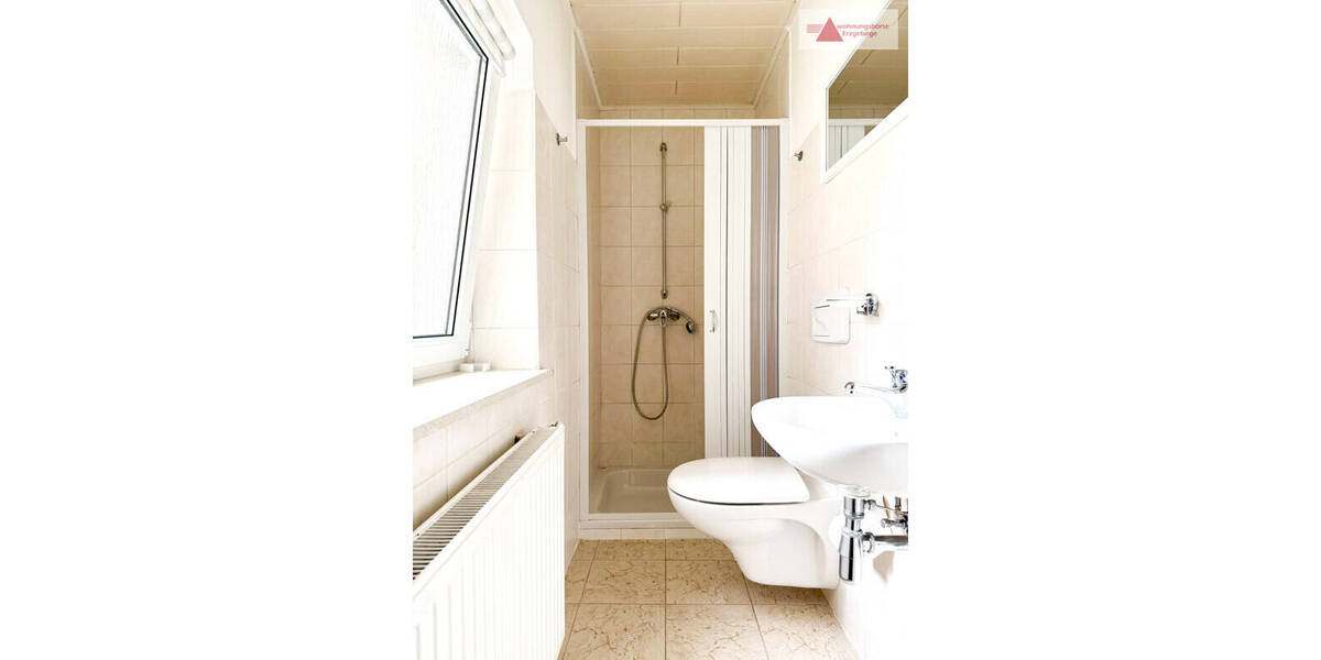 Etagenwohnung Geyer - 2 Zimmer, 46 m&sup2;, 253&euro; | Angebot:26391872