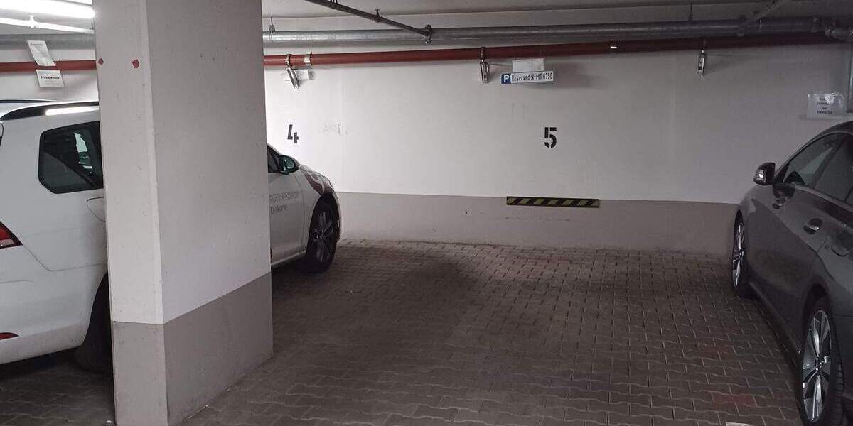 Etagenwohnung Nürnberg Lorenz - 3 Zimmer, 89 m&sup2;, 1.139&euro; | Angebot:24789405