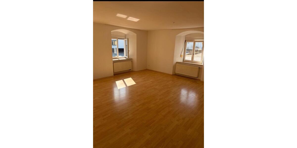 Erdgeschoßwohnung Bodenwöhr - 2 Zimmer, 72 m&sup2;, 670&euro; | Angebot:26037700