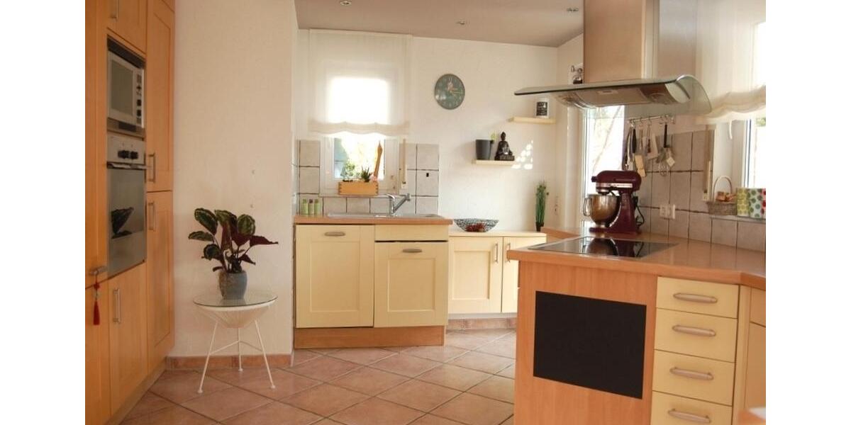 Einfamilienhaus Eislingen (Fils) - 5.5 Zimmer, 166 m&sup2;, 2.300&euro; | Angebot:25144498