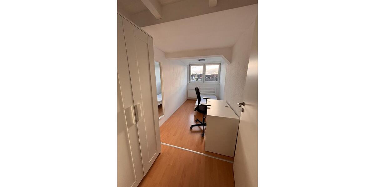 Wohnen auf Zeit Mönchengladbach West - 10 Zimmer, 75 m&sup2;, 595&euro; | Angebot:26555332