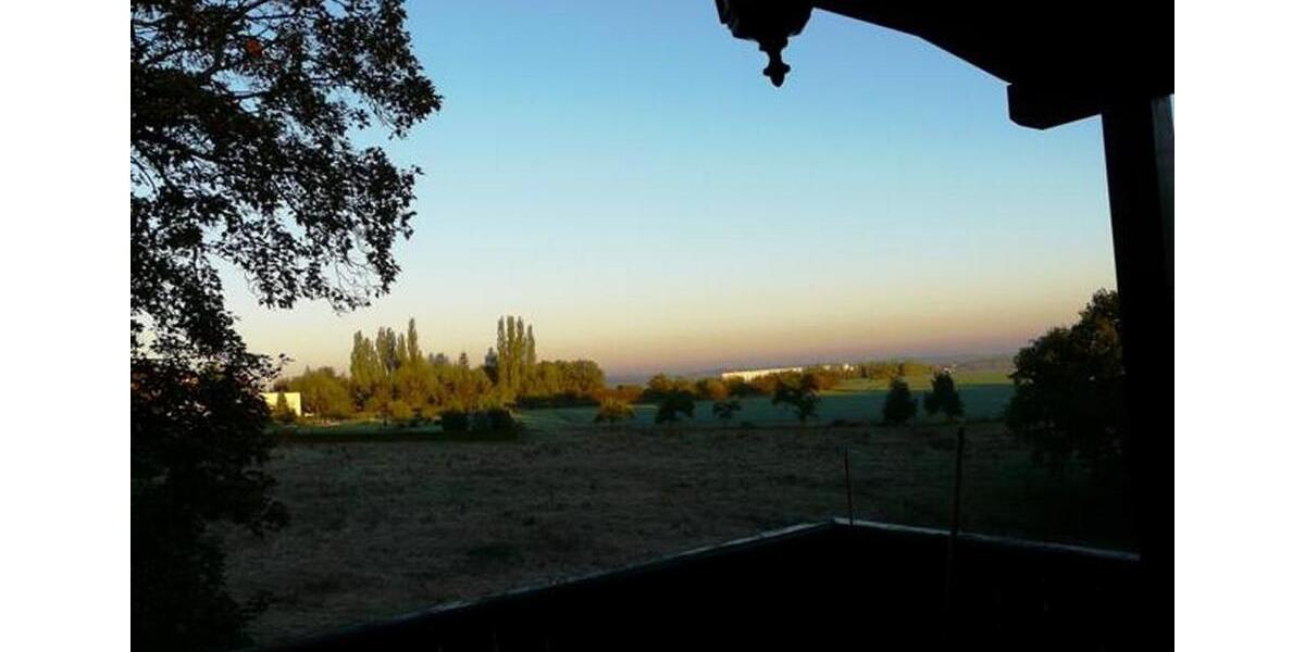 Dachgeschoßwohnung Meerane - 2 Zimmer, 94 m&sup2;, 705&euro; | Angebot:24614184