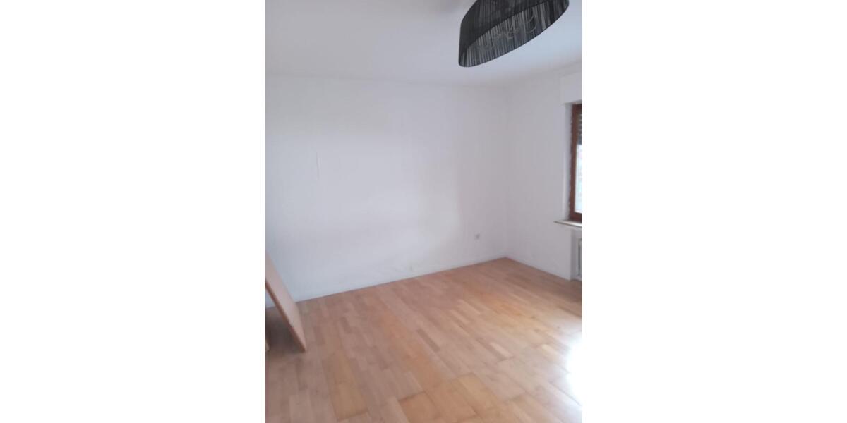 Mehrfamilienhaus, Wohnhaus Leer (Ostfriesland) - 5 Zimmer, 110 m&sup2;, 1.100&euro; | Angebot:26035555