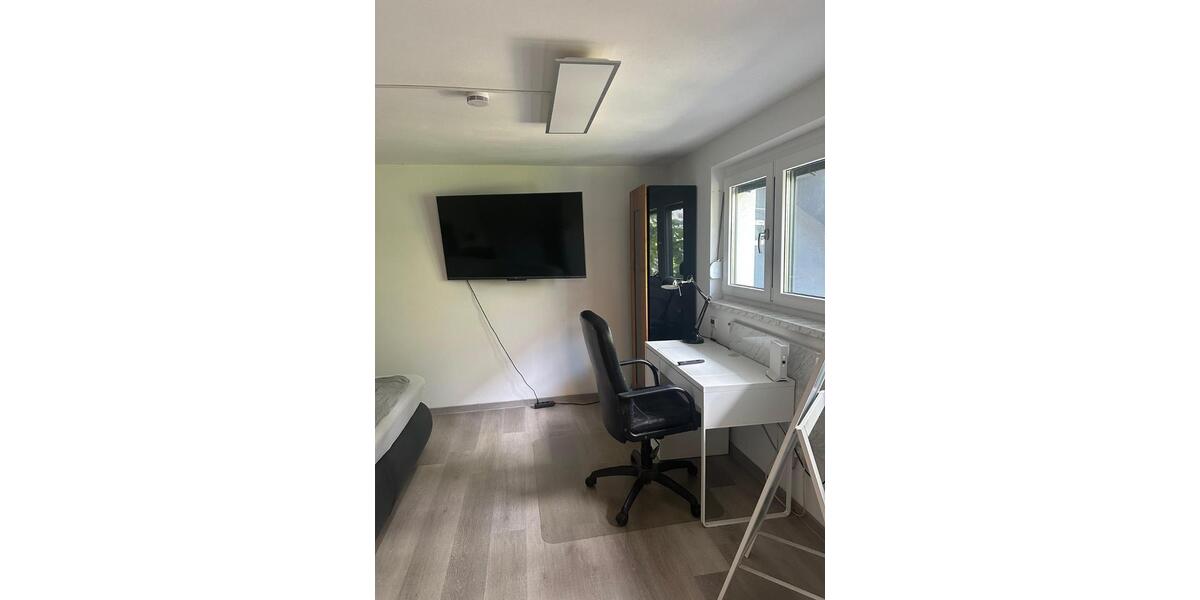 Erdgeschoßwohnung Bayreuth Meyernberg - 2 Zimmer, 50 m&sup2;, 1.000&euro; | Angebot:24847309