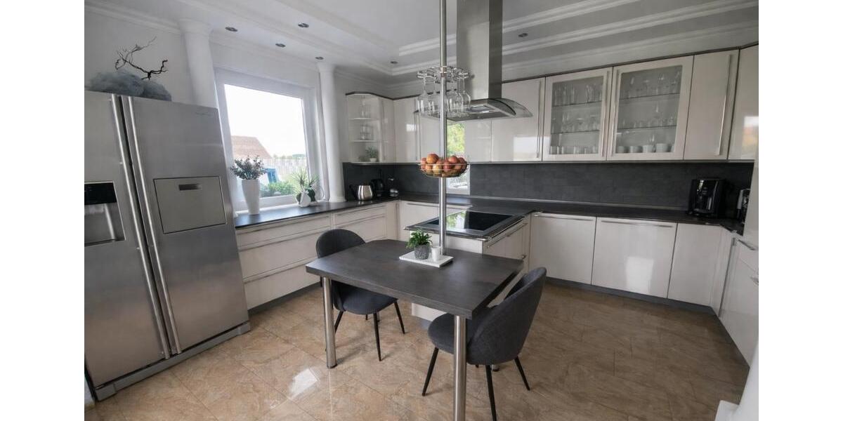 Bungalow Porta Westfalica - 5 Zimmer, 142 m&sup2;, 2.500&euro; | Angebot:25313042