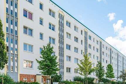 Wohnung zum Mieten in Rostock 429 € 55.57 m²