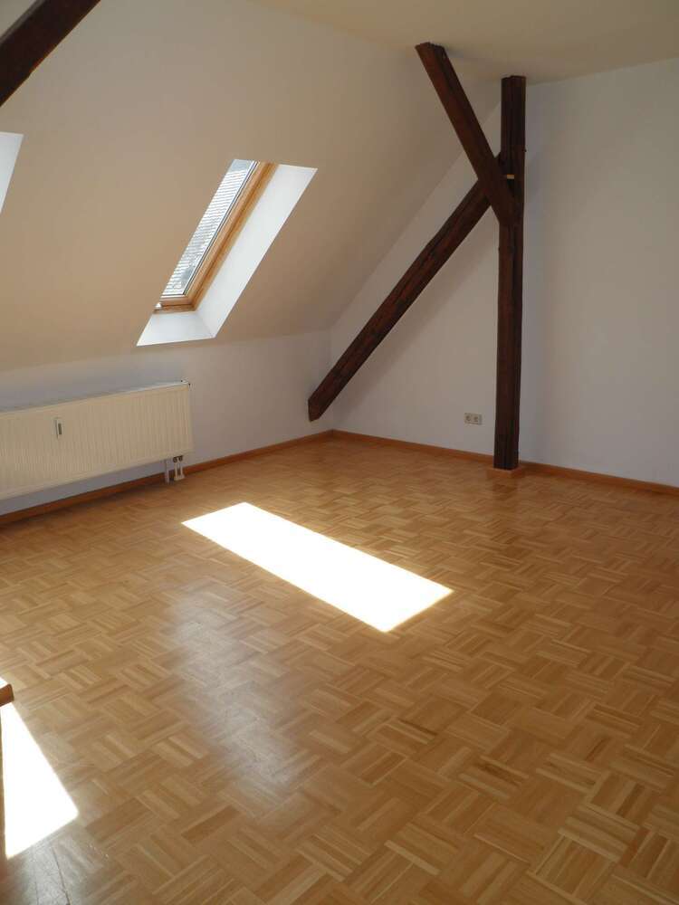 Wohnung zum Mieten in Magdeburg 400 € 75.38 m²
