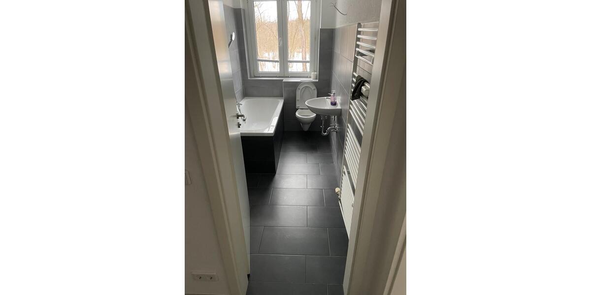 Etagenwohnung Schönwald - 3 Zimmer, 60 m&sup2;, 500&euro; | Angebot:26225095