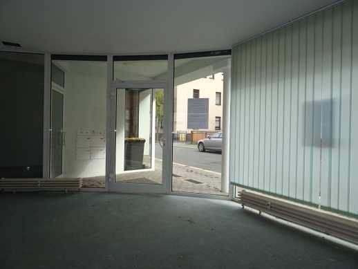 Kleine Gewerbeeinheit über 2 Etagen in Zeulenroda nach umfangreicher Sanierung zu vermieten 3 zimmer