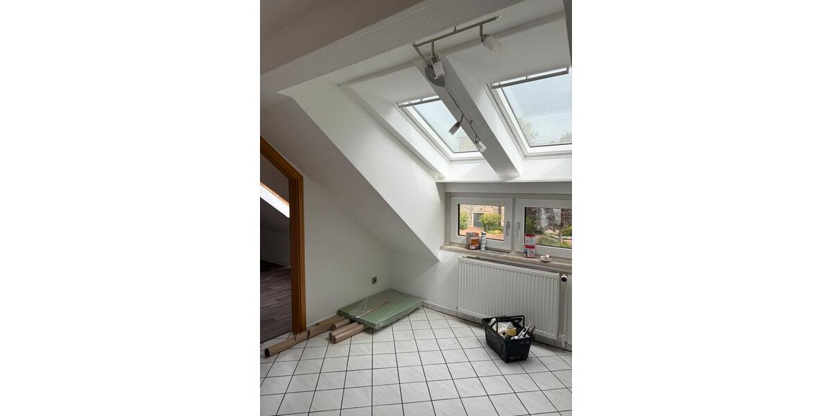 Dachgeschoßwohnung Lindhorst - 3.5 Zimmer, 102 m&sup2;, 850&euro; | Angebot:26582753
