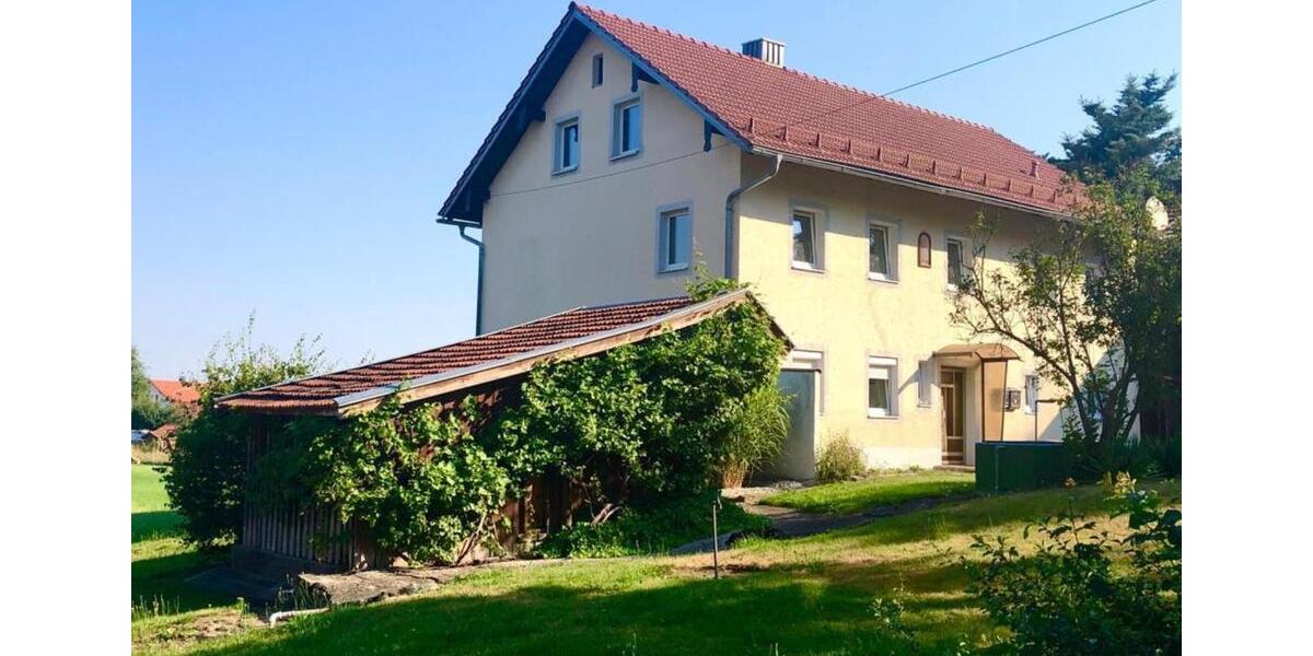 Einfamilienhaus Cham - 12 Zimmer, 190 m&sup2;, 950&euro; | Angebot:25170610