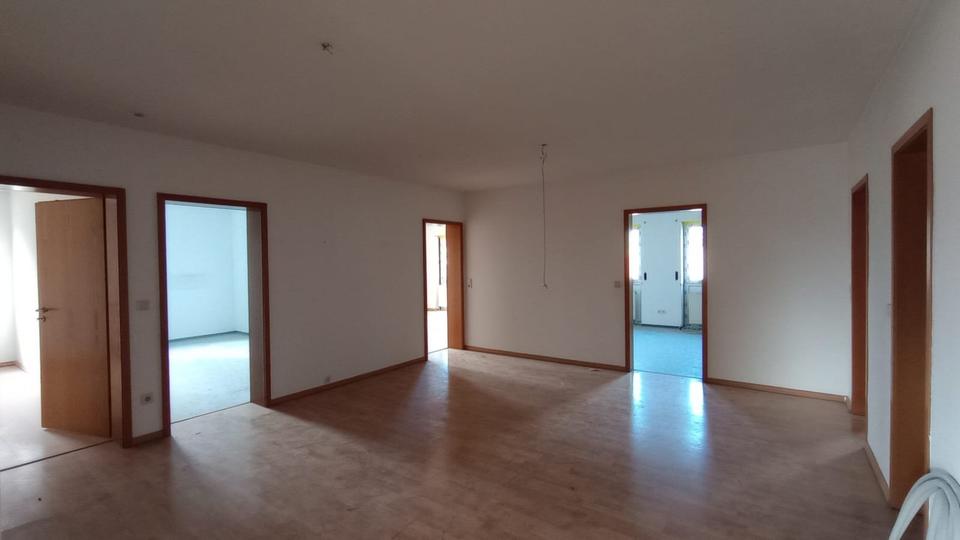 Gewerbeobjekt Marktredwitz - 10&euro; | Angebot:25864802