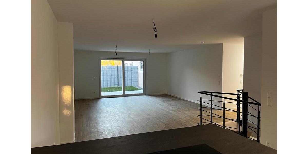 Maisonettenwohnung Göppingen Faurndau - 4 Zimmer, 145 m&sup2;, 1.380&euro; | Angebot:26694109