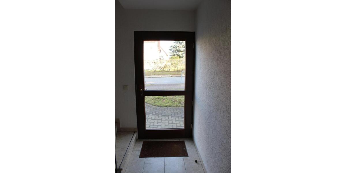 Etagenwohnung Radeberg - 2 Zimmer, 54 m&sup2;, 599&euro; | Angebot:25235582