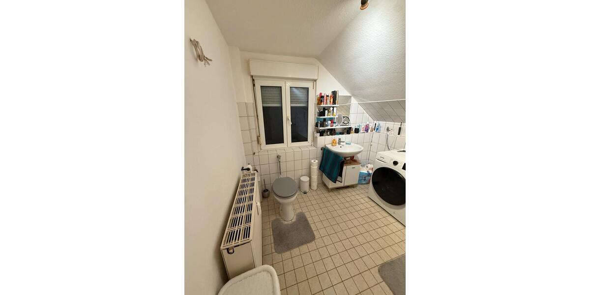 Dachgeschoßwohnung Tuttlingen - 3 Zimmer, 65 m&sup2;, 650&euro; | Angebot:24702885