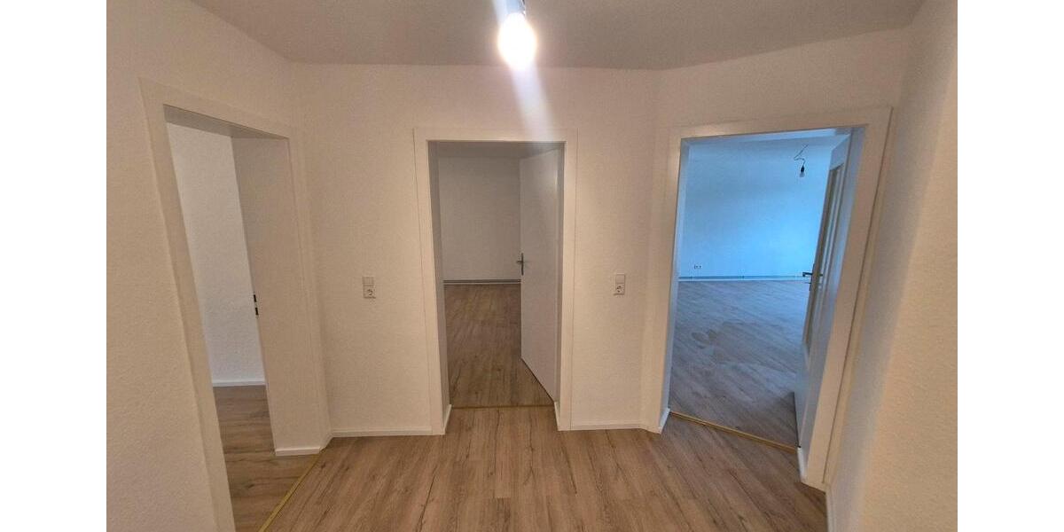 Erdgeschoßwohnung Peine - 3 Zimmer, 88 m&sup2;, 700&euro; | Angebot:26644683