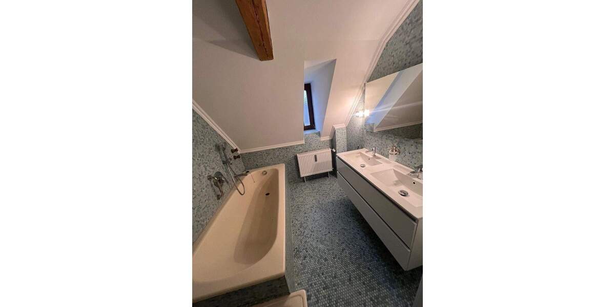 Etagenwohnung München Schwanthalerhöhe - 3 Zimmer, 110 m&sup2;, 1.990&euro; | Angebot:25669111