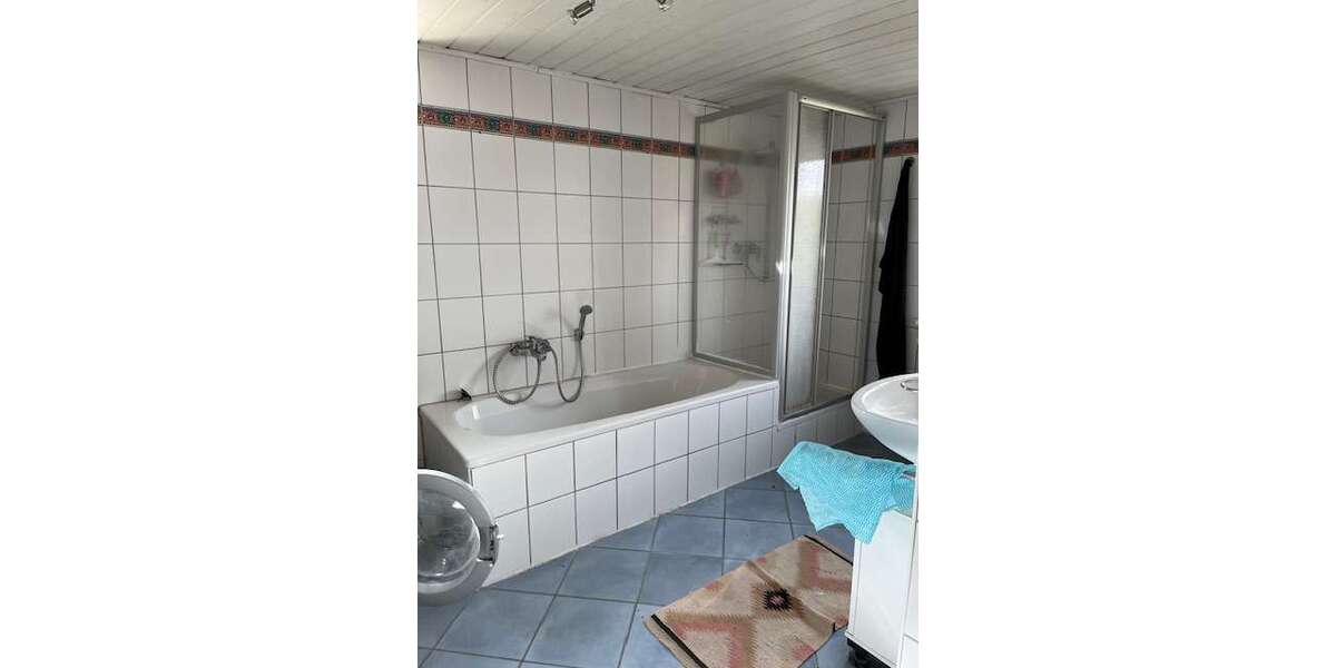 Einfamilienhaus Würzburg Frauenland - 5.5 Zimmer, 135 m&sup2;, 1.900&euro; | Angebot:27272030