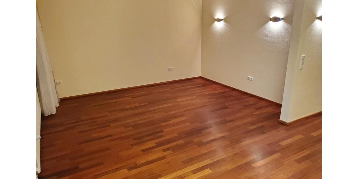 Etagenwohnung Schweinfurt Haardt - 3 Zimmer, 80 m&sup2;, 850&euro; | Angebot:26624060