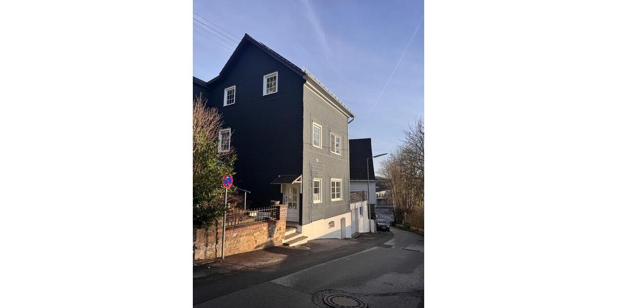 Stadthaus im Zentrum – saniert, zentral, historischer Flair 5 zimmer