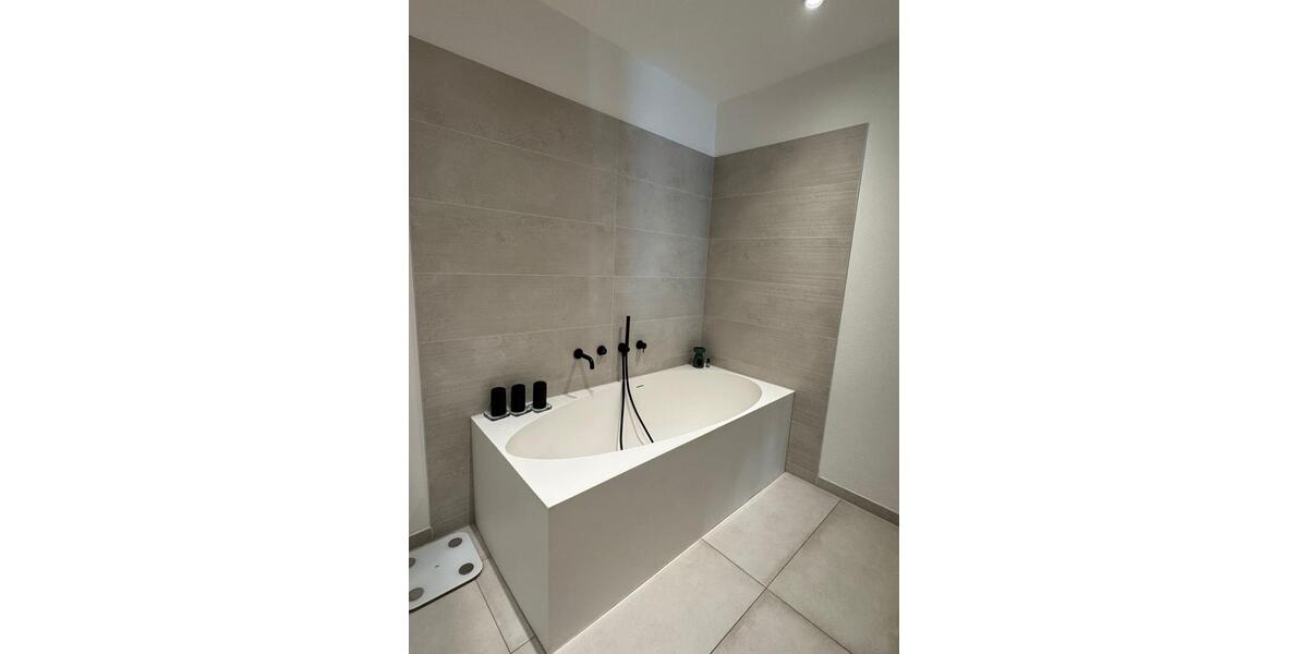Etagenwohnung Amberg - 4 Zimmer, 146 m&sup2;, 1.990&euro; | Angebot:26544050
