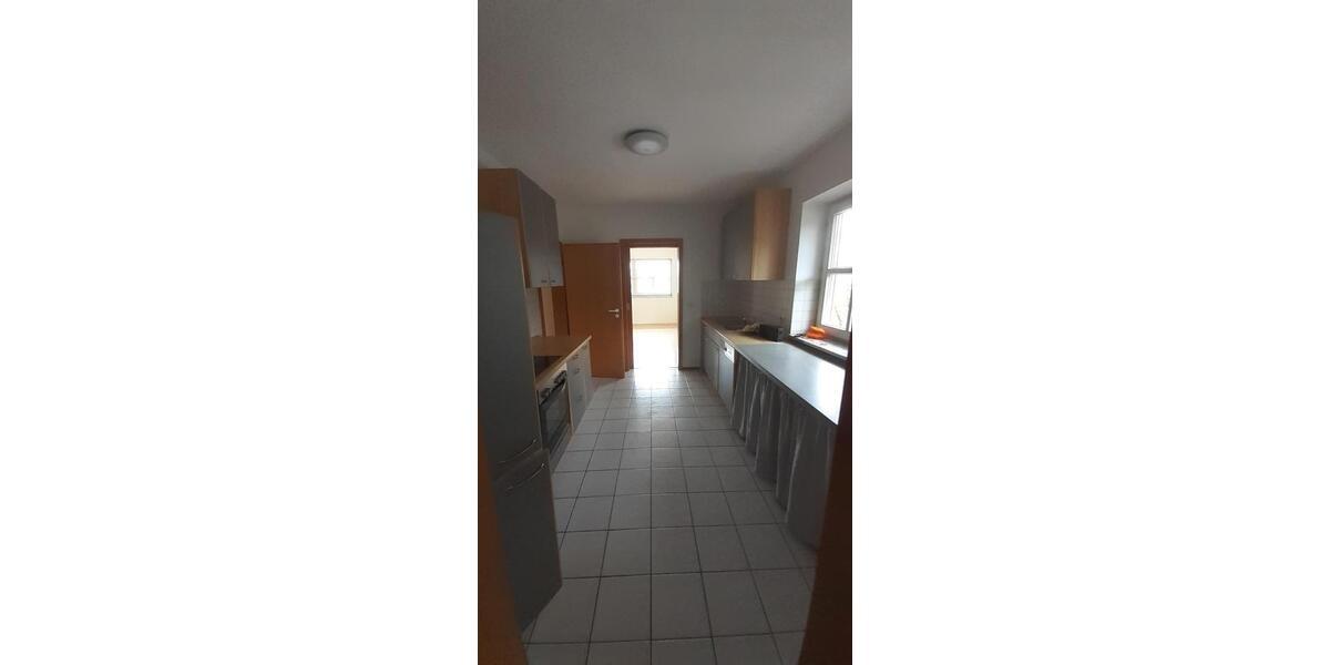 Etagenwohnung Rotthalmünster - 3 Zimmer, 101 m&sup2;, 820&euro; | Angebot:24893410