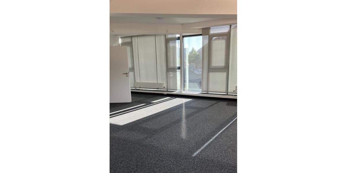 Gewerbeobjekt Duisburg - 3.388&euro; | Angebot:23123712