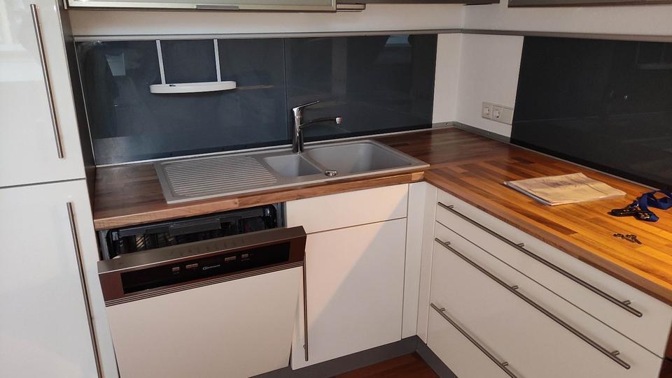 3,5 Zimmer Wohnung mit Balkon und Garage Unterbaldingen