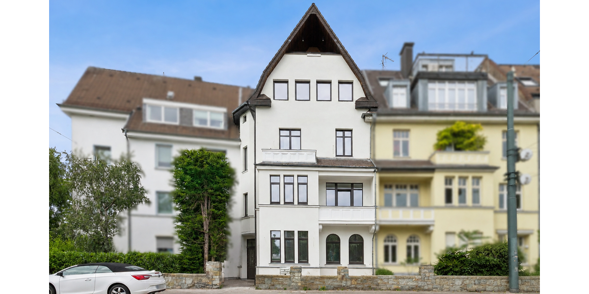 Etagenwohnung Düsseldorf-Oberkassel Oberkassel - 2 Zimmer, 104 m&sup2;, 2.450&euro; | Angebot:26926314