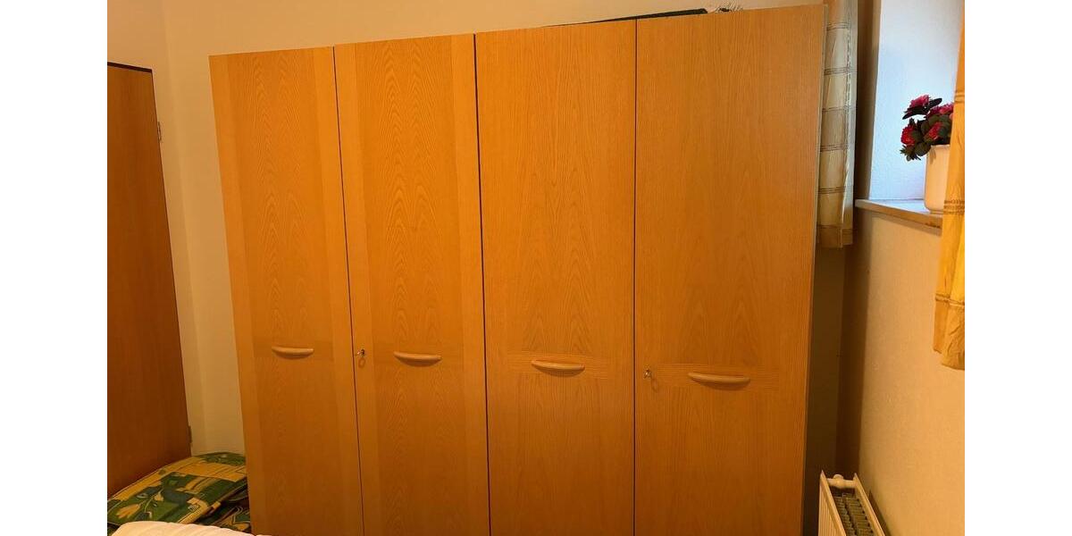 Wohnen auf Zeit Medebach - 2 Zimmer, 40 m&sup2;, 690&euro; | Angebot:26268313