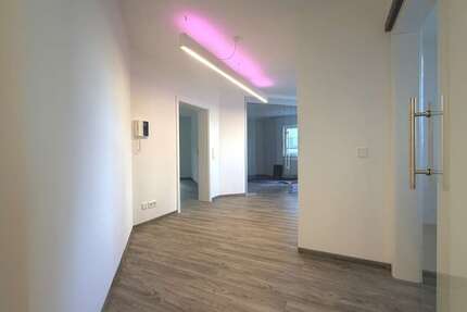 Wohnung Coburg - 2 Zimmer, 80 m&sup2;, 750&euro; | Angebot:27656940