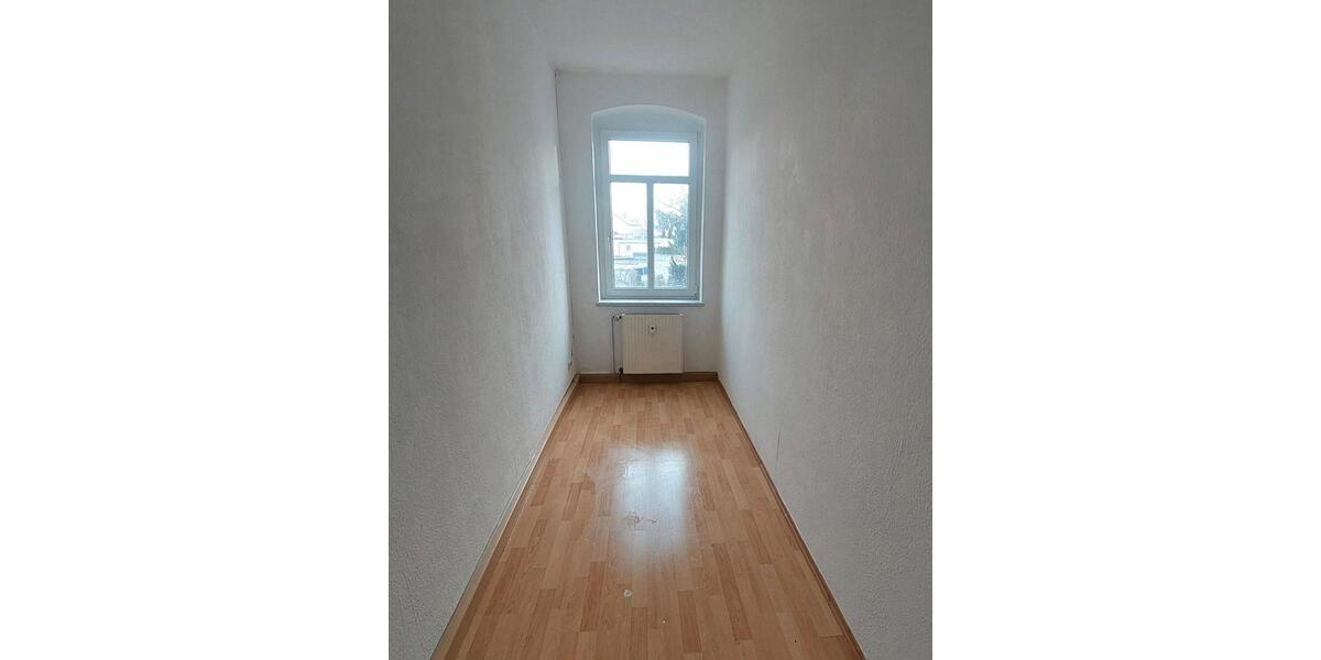 Etagenwohnung Groitzsch - 2.5 Zimmer, 63 m&sup2;, 360&euro; | Angebot:25980921