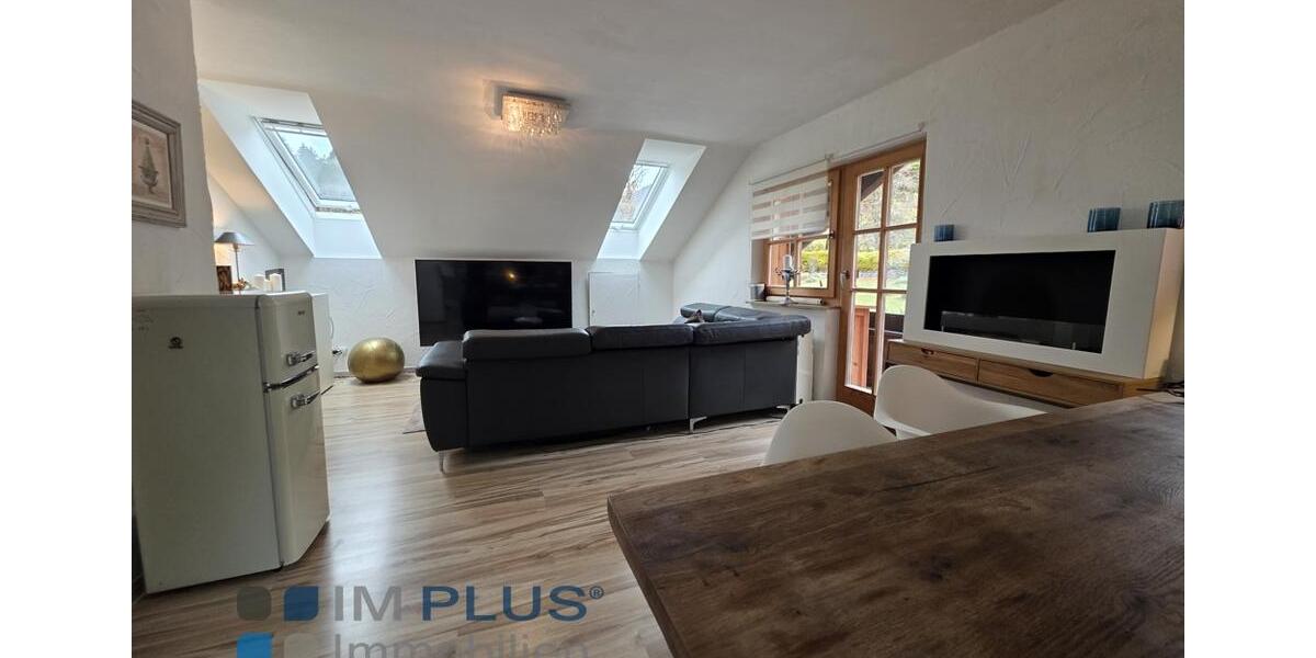 Besichtigung am 05.12 um 14 Uhr im Schönetweg 21, kleine DG-Wohnung in Kreuth am Tegernsee – 2 zimmer