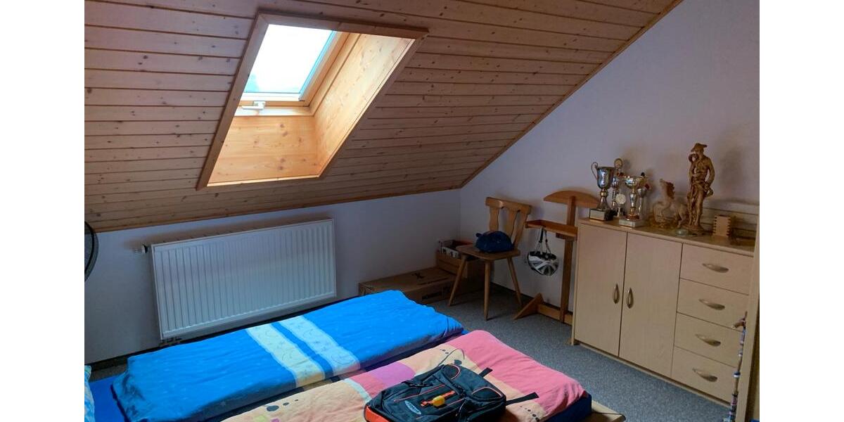 Dachgeschoßwohnung Leibertingen - 3 Zimmer, 78 m&sup2;, 680&euro; | Angebot:24803631