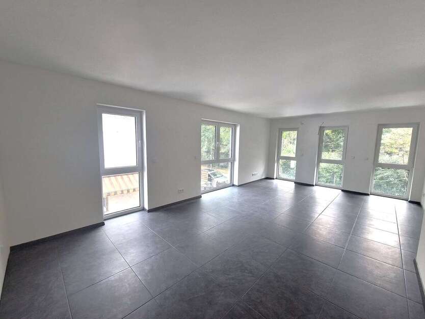 Wohnung zum Mieten in Frankfurt am Main 1.200 € 70 m² 2 zimmer