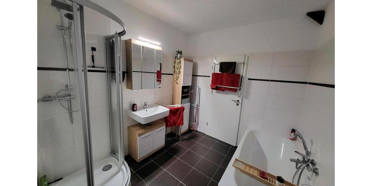 Dachgeschoßwohnung Mühlhausen (Thüringen) - 1 Zimmer, 49 m&sup2;, 366&euro; | Angebot:26286384