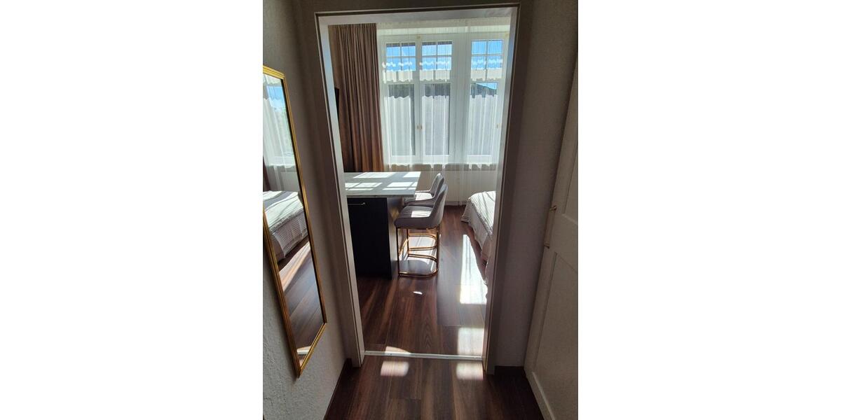 Etagenwohnung Wiesbaden Biebrich - 1 Zimmer, 27 m&sup2;, 1.190&euro; | Angebot:26066891