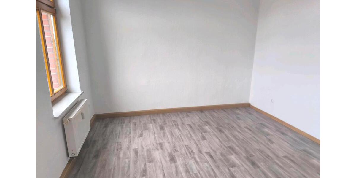 Etagenwohnung Kemberg - 4 Zimmer, 86 m&sup2;, 902&euro; | Angebot:25415692