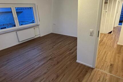 Einfamilienhaus - 5,5 Zimmer - 150m² - Laichingen-Feldstetten 5 zimmer