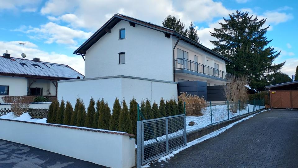 Doppelhaushälfte Osterhofen - 5 Zimmer, 128 m&sup2;, 900&euro; | Angebot:25175104