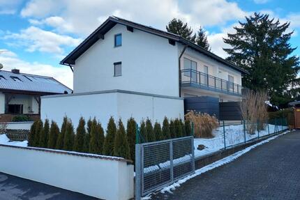 Haus Osterhofen - 5 Zimmer, 128 m&sup2;, 900&euro; | Angebot:25175104