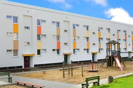 Wohnung Reichenbach im Vogtland - 3 Zimmer, 56 m&sup2;, 300&euro; | Angebot:25992543