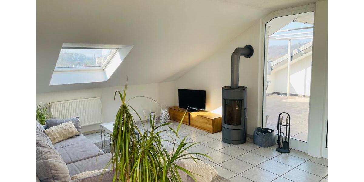 Dachgeschoßwohnung Arnsberg - 2 Zimmer, 95 m&sup2;, 1.100&euro; | Angebot:24355558