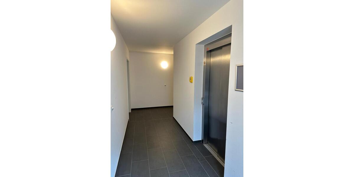 Erdgeschoßwohnung Neuruppin - 1 Zimmer, 35 m&sup2;, 595&euro; | Angebot:25342225