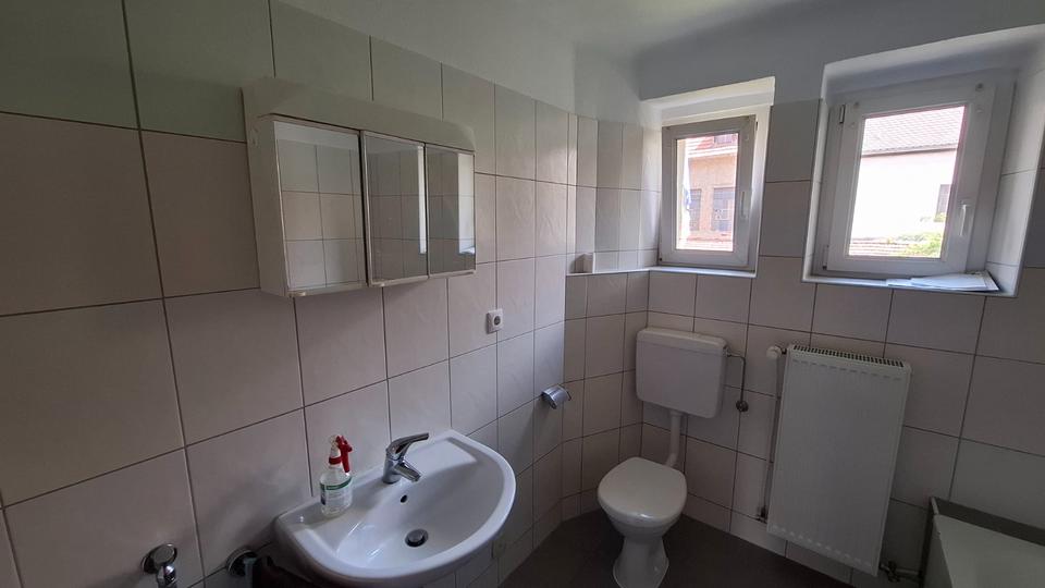 Erdgeschoßwohnung Gerolzhofen - 3 Zimmer, 75 m&sup2;, 432&euro; | Angebot:26425727