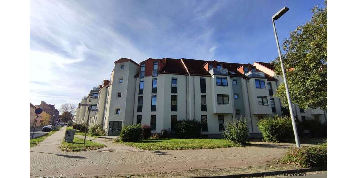 Etagenwohnung Aschersleben - 3 Zimmer, 72 m&sup2;, 500&euro; | Angebot:27209152