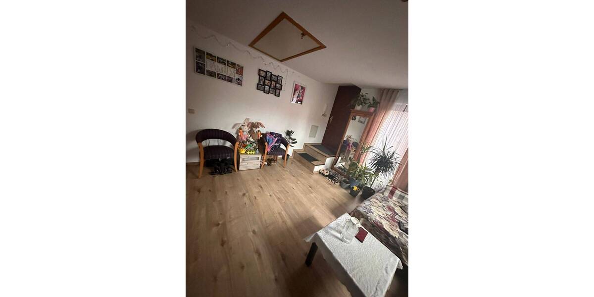 Etagenwohnung Bockhorn - 2 Zimmer, 50 m&sup2;, 395&euro; | Angebot:26672281